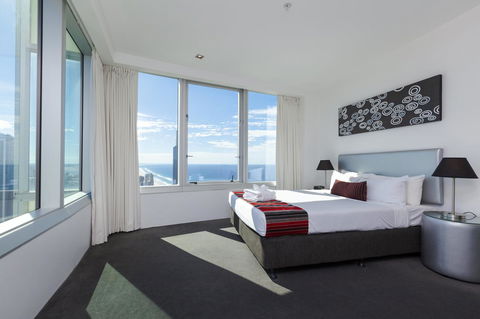 Q1 Resort & Spa - Official - Accommodation Burleigh 25