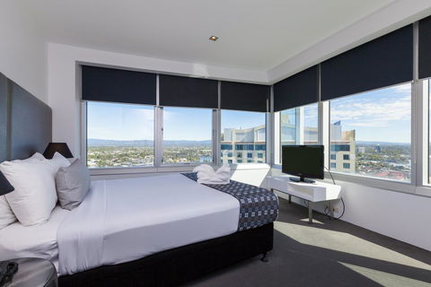 Q1 Resort & Spa - Official - Accommodation Burleigh 44