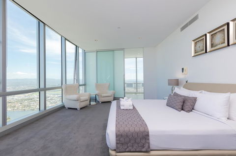 Q1 Resort & Spa - Official - Accommodation Burleigh 11