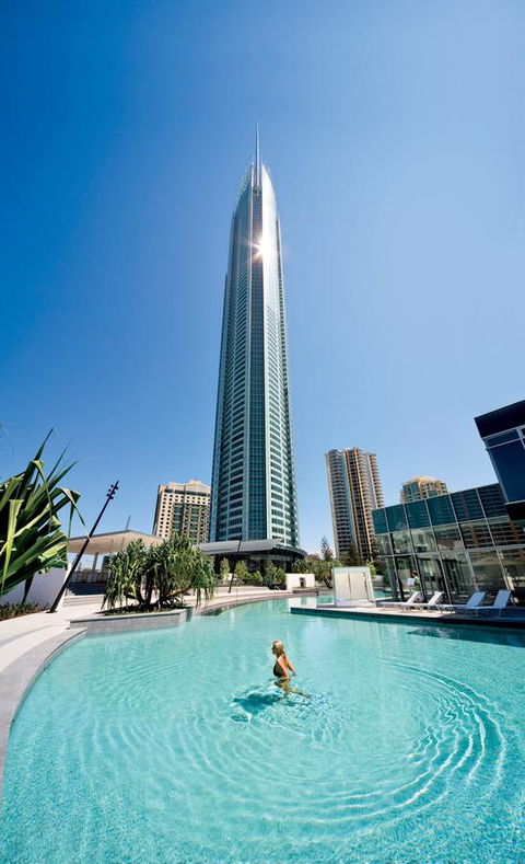Q1 Resort & Spa - Official - Accommodation Burleigh 0
