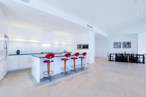 Q1 Resort & Spa - Official - Accommodation Burleigh 24
