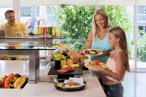 Sea World Resort - Accommodation Burleigh 19