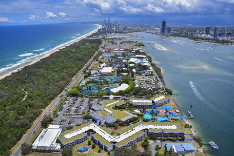 Sea World Resort - Accommodation Burleigh 15
