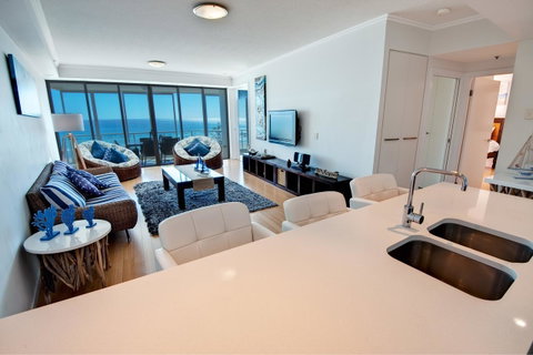 Reflections Tower Two - Accommodation Burleigh 18