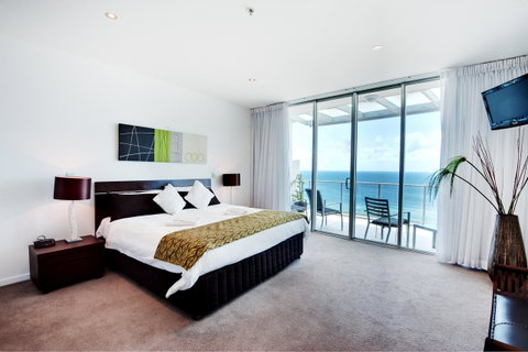 Reflections Tower Two - Accommodation Burleigh 30