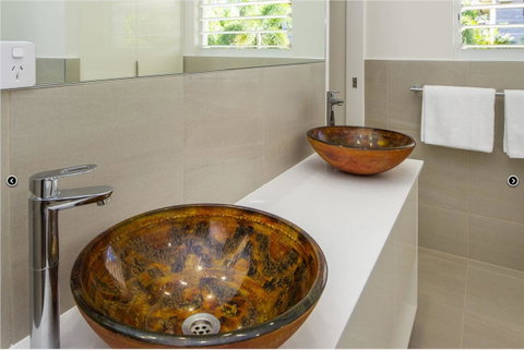 Reflections Amber Villa 3 - Accommodation Burleigh 7