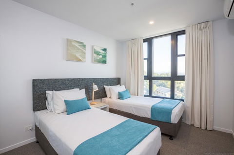 Boardwalk Burleigh Beach - Official - Accommodation Burleigh 40