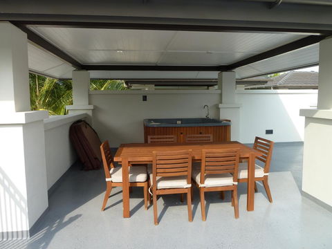 Penthouse 239 At See Temple Port Douglas - Accommodation Burleigh 28