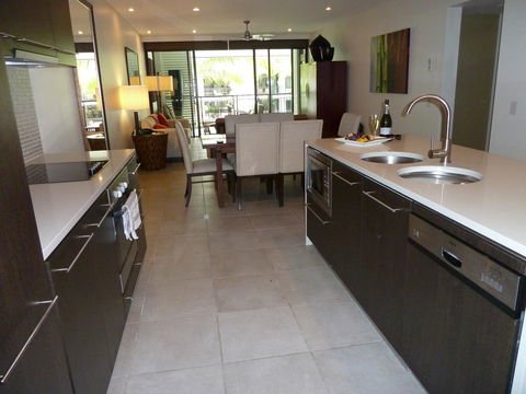 Penthouse 239 At See Temple Port Douglas - Accommodation Burleigh 2
