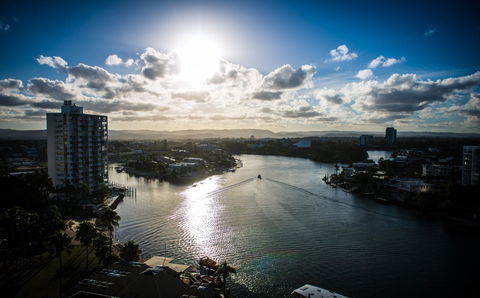 Tiki Hotel Apartments Surfers Paradise - Accommodation Burleigh 2