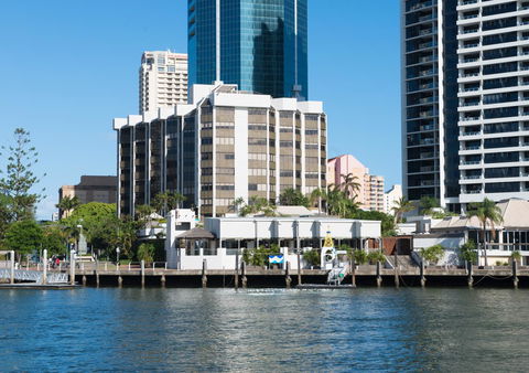 Tiki Hotel Apartments Surfers Paradise - Accommodation Burleigh 4