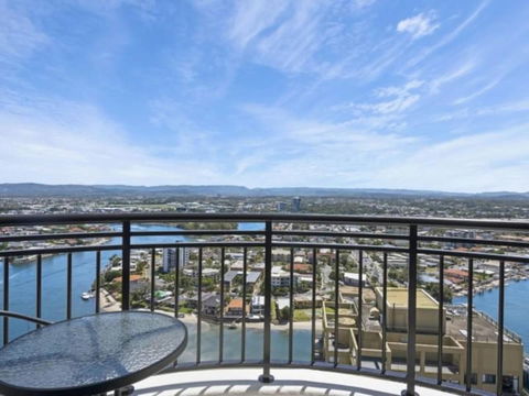 Beach Stay - Ocean & Riverview Resort Chevron Renaissance Central Surfers Paradise - Accommodation Burleigh 14