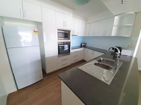 Broadbeach Holiday Apartments - Accommodation Burleigh 10