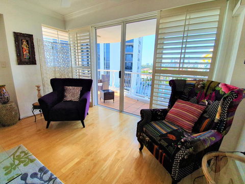 Broadbeach Holiday Apartments - Accommodation Burleigh 23