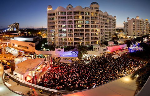 Broadbeach Holiday Apartments - Accommodation Burleigh 39