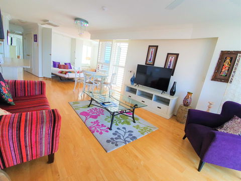 Broadbeach Holiday Apartments - Accommodation Burleigh 24