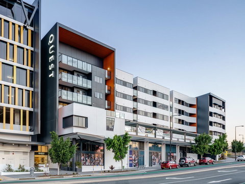 Quest Springfield Central - Accommodation Burleigh 1