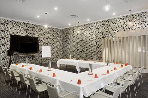 Ibis Mackay - Accommodation Burleigh 41
