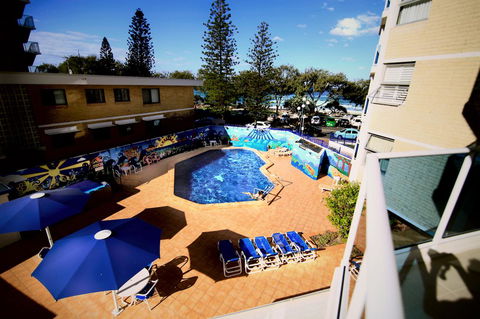Grosvenor Beachfront Apartments Surfers Paradise - Accommodation Burleigh 33