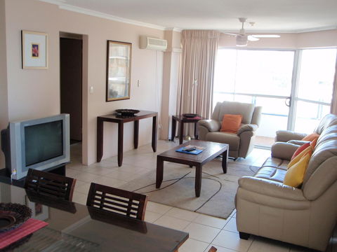 Grosvenor Beachfront Apartments Surfers Paradise - Accommodation Burleigh 21