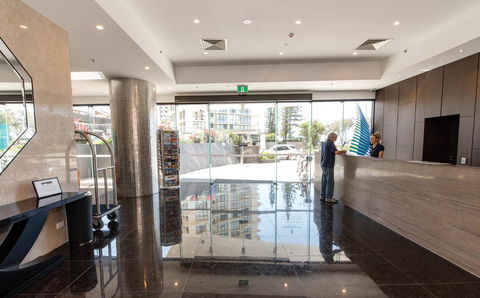 Rhapsody Resort - Official - Accommodation Burleigh 22