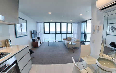 Rhapsody Resort - Official - Accommodation Burleigh 29
