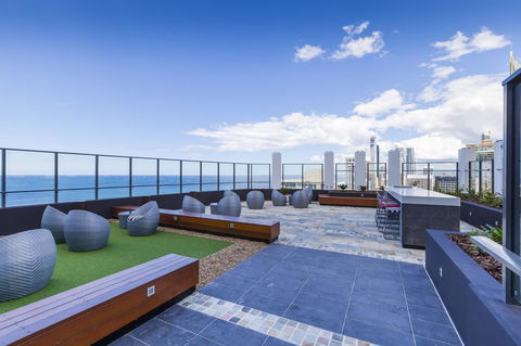 Rhapsody Resort - Official - Accommodation Burleigh 39