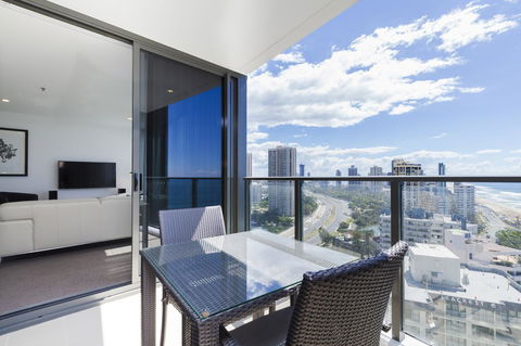 Rhapsody Resort - Official - Accommodation Burleigh 17