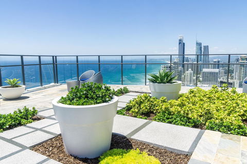 Rhapsody Resort - Official - Accommodation Burleigh 4
