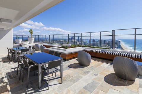 Rhapsody Resort - Official - Accommodation Burleigh 37