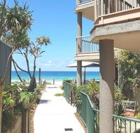 Sanctuary Beach Retreat - Accommodation Burleigh