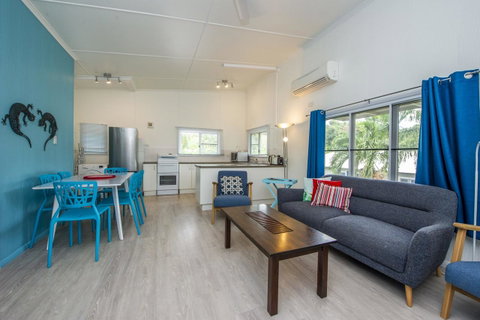 Kooyong Apartment 8 - Accommodation Burleigh 0