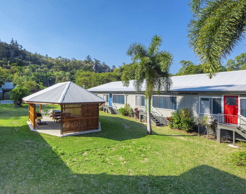 Kooyong Apartment 8 - Accommodation Burleigh 12