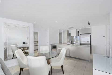 Soul Surfers Paradise - Gclr - Accommodation Burleigh 2