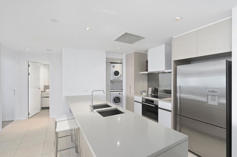 Soul Surfers Paradise - Gclr - Accommodation Burleigh 3