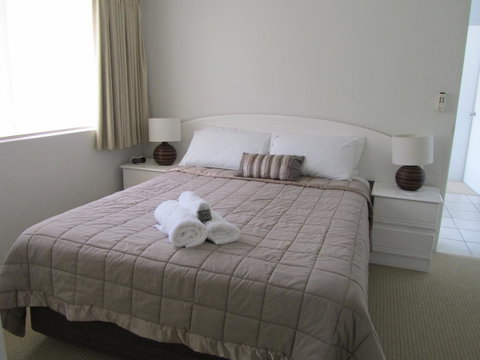 Le Beach Apartments - Accommodation Burleigh 8