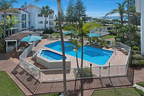 Le Beach Apartments - Accommodation Burleigh 1
