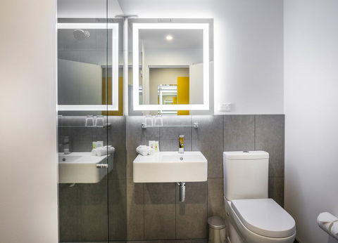 Ibis Styles Brisbane Elizabeth Street - Accommodation Burleigh 7