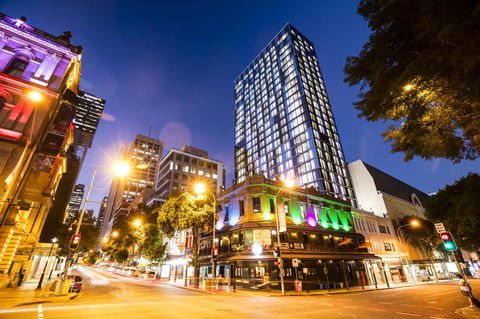 Ibis Styles Brisbane Elizabeth Street - Accommodation Burleigh 4