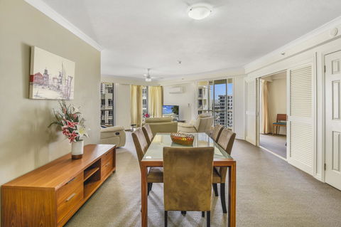 APR Private SUITES MOROC By The Beach - Accommodation Burleigh 24