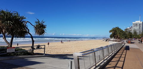APR Private SUITES MOROC By The Beach - Accommodation Burleigh 32