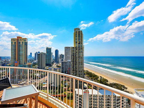 APR Private SUITES MOROC By The Beach - Accommodation Burleigh 16