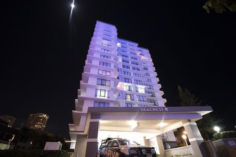 Seacrest Beachfront Apartments Surfers Paradise - Accommodation Burleigh 33