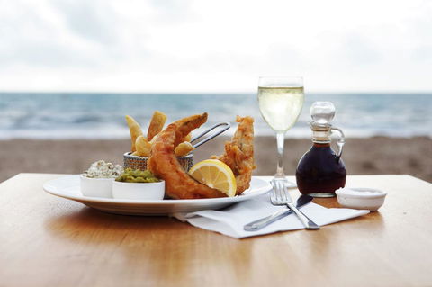 Seacrest Beachfront Apartments Surfers Paradise - Accommodation Burleigh 38