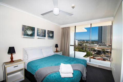 Seacrest Beachfront Apartments Surfers Paradise - Accommodation Burleigh 27
