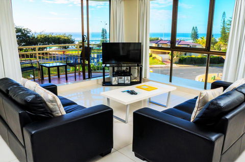 Seacrest Beachfront Apartments Surfers Paradise - Accommodation Burleigh 35
