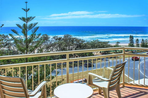 Seacrest Beachfront Apartments Surfers Paradise - Accommodation Burleigh 32