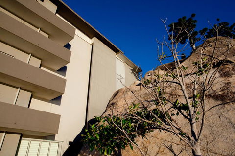 Penthouse On Bright Point - Accommodation Burleigh 17