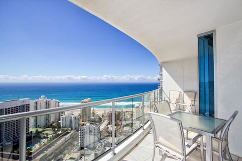 The Towers Of Chevron Renaissance - Holidays Gold Coast - Accommodation Burleigh 10