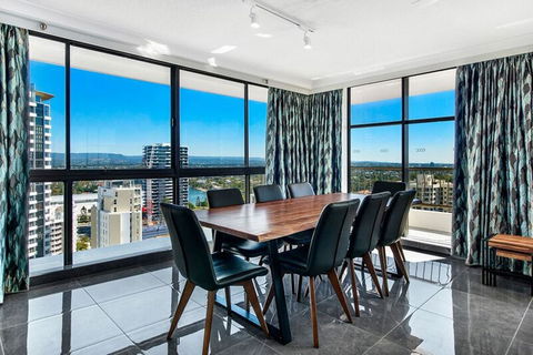 ULTIQA Beach Haven On Broadbeach - Accommodation Burleigh 30